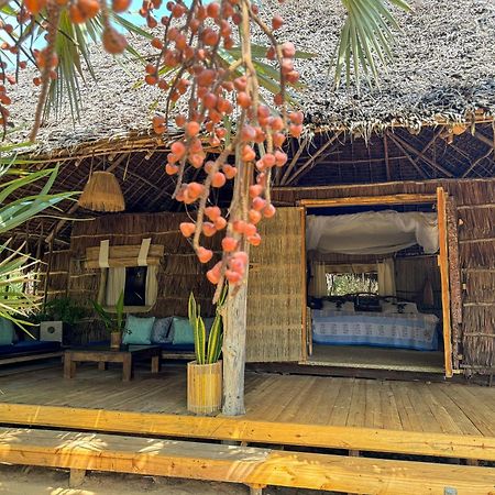 Che Shale Hotel Mambrui Екстериор снимка